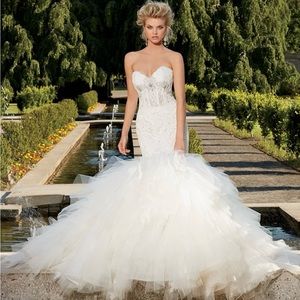 Eve Milady 2016 Collection wedding dress.